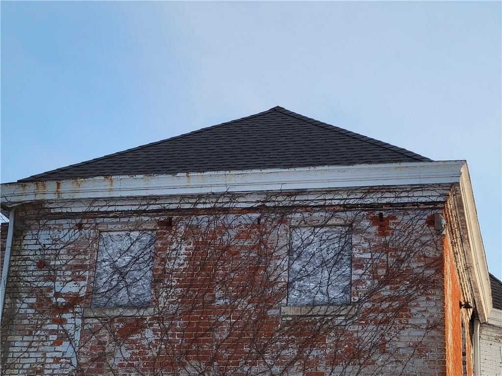 1707 Faraon Street — photo 7