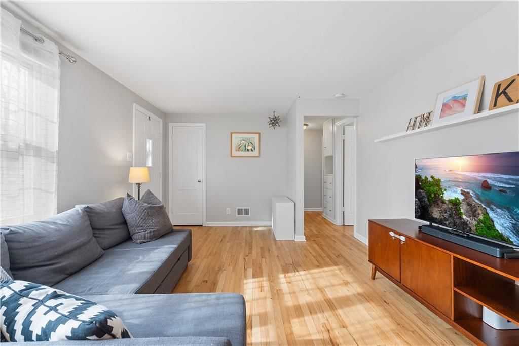 4624 W 61st Terrace — photo 5
