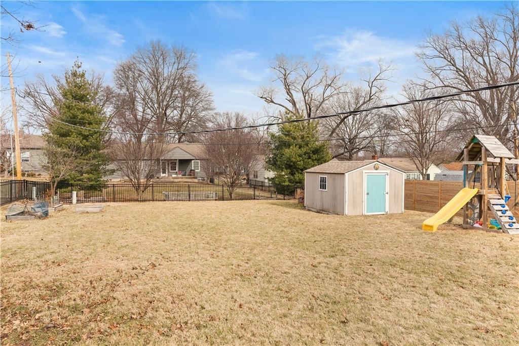 4624 W 61st Terrace — photo 22