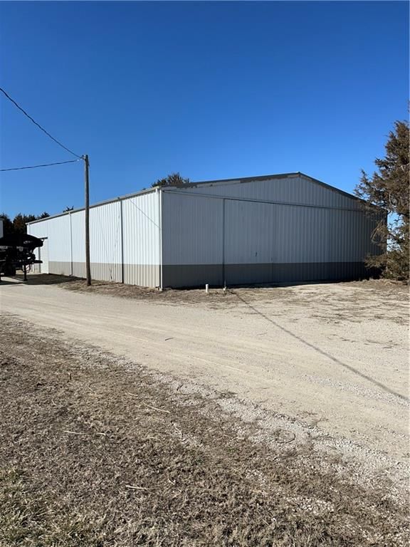 1979 Kiowa Road — photo 34