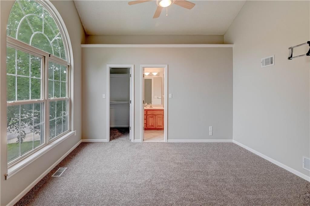 828 SW Harvest Drive — photo 24