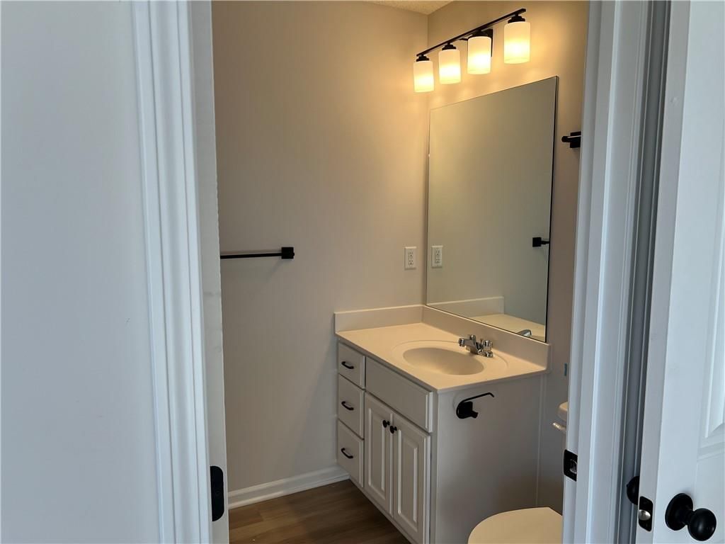 1200 Garfield Avenue — photo 7