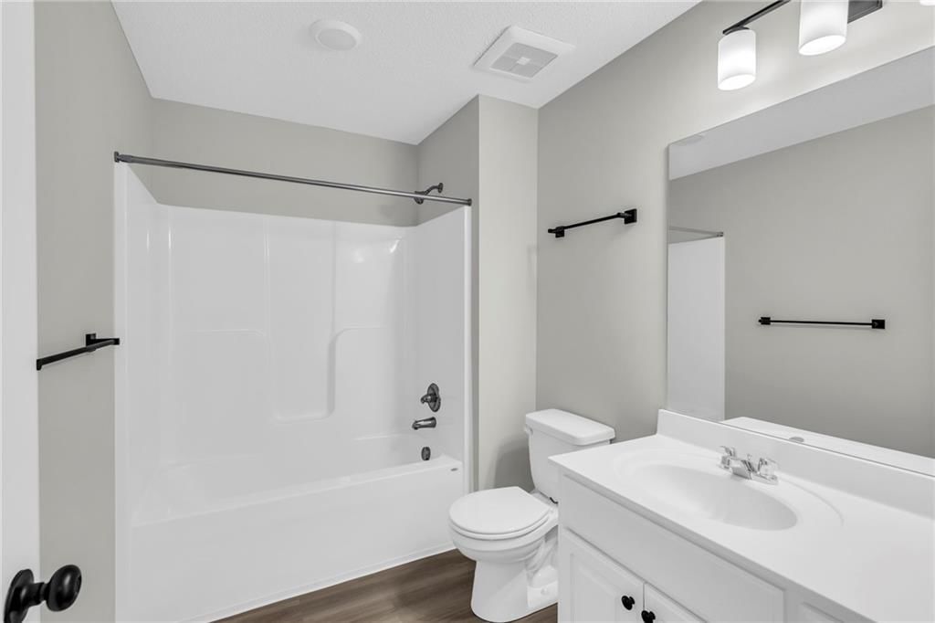 1200 Garfield Avenue — photo 29