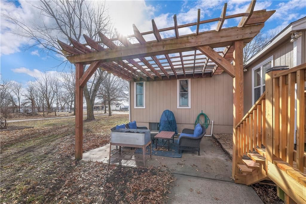 1585 SW 75th Road — photo 47