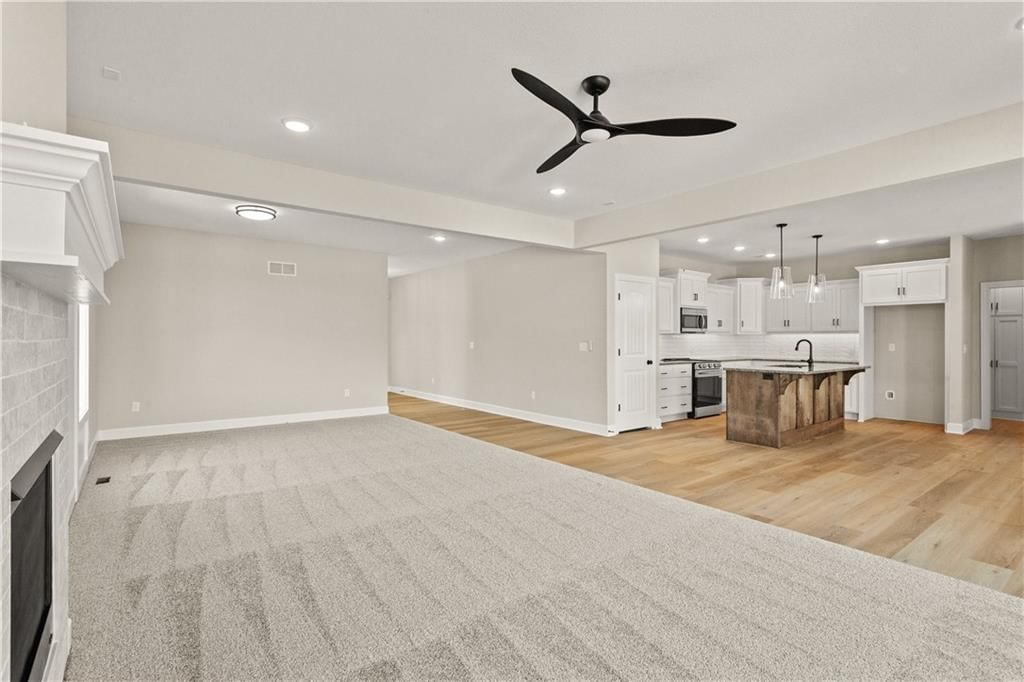 2500 Windmill Drive — photo 9