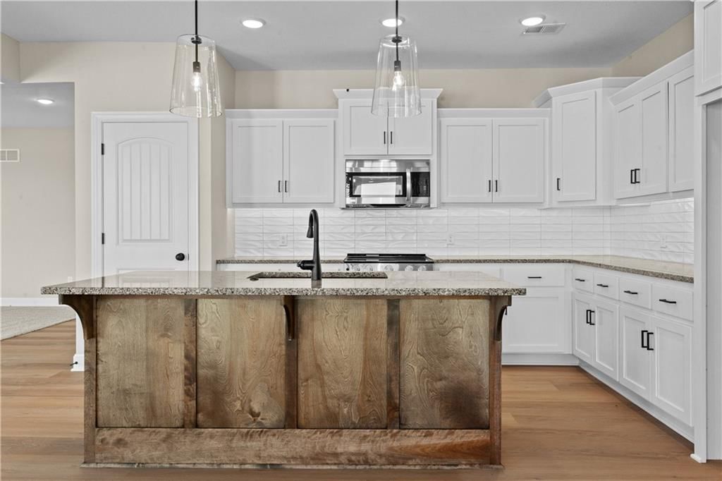2500 Windmill Drive — photo 11