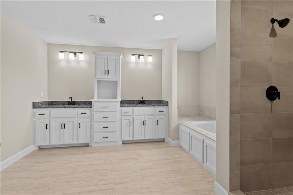 2500 Windmill Drive — photo 23