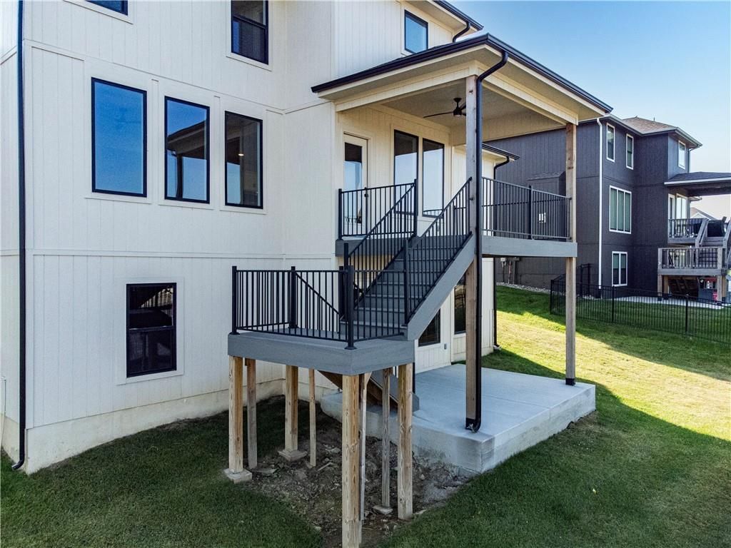 2500 Windmill Drive — photo 36
