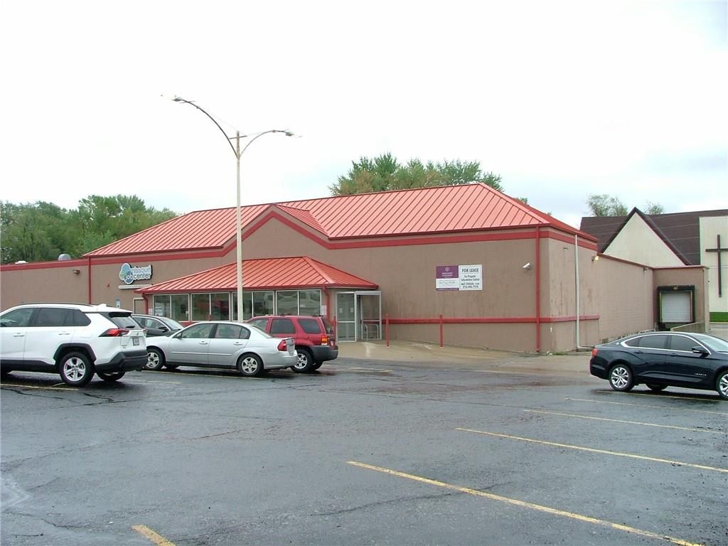 2202 Frederick Avenue — photo 1