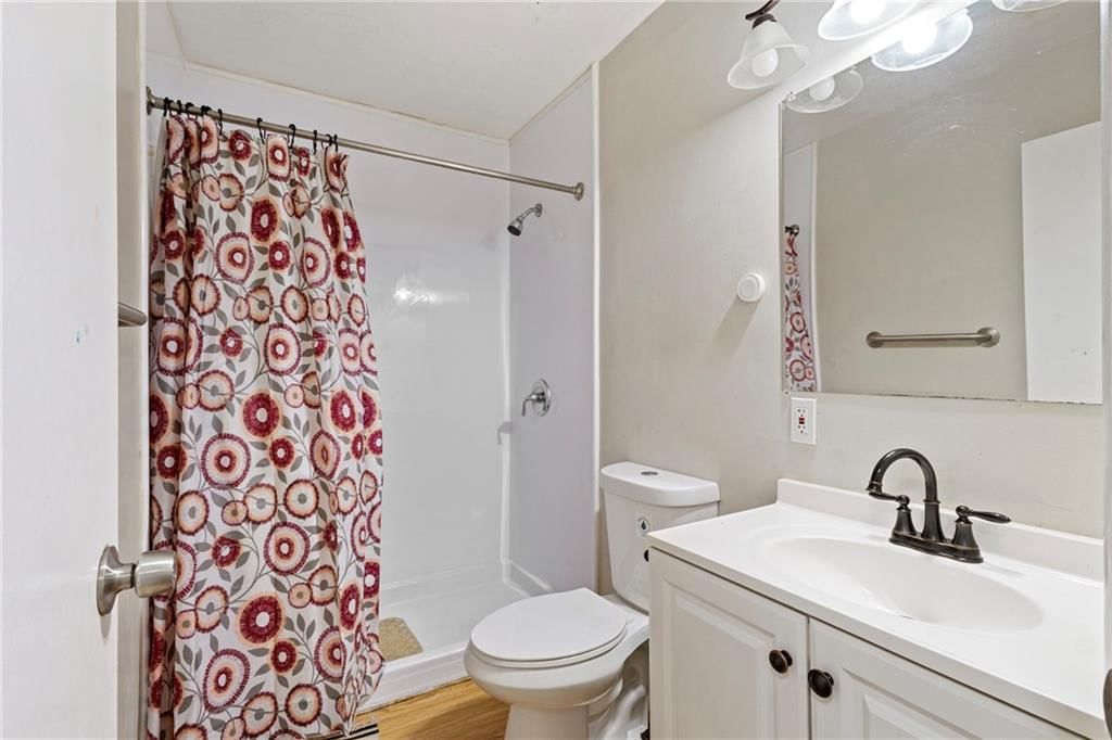 6133 Swope Parkway — photo 3