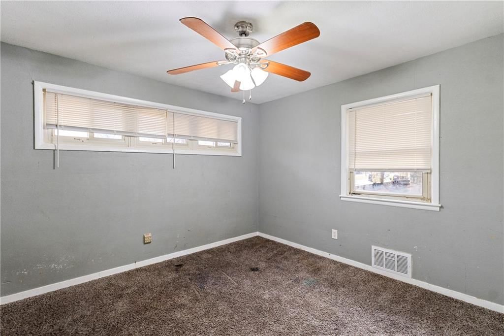6133 Swope Parkway — photo 4