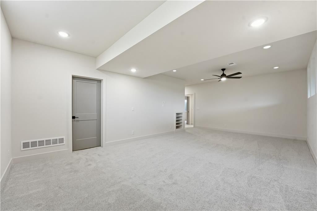 8400 NW 90th Street — photo 10