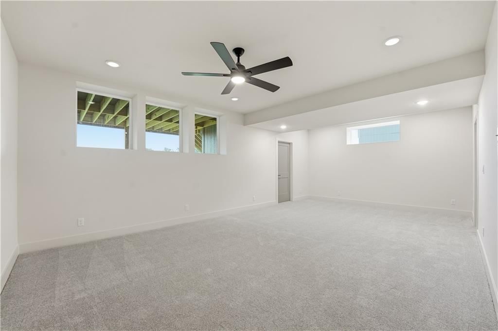 8400 NW 90th Street — photo 12