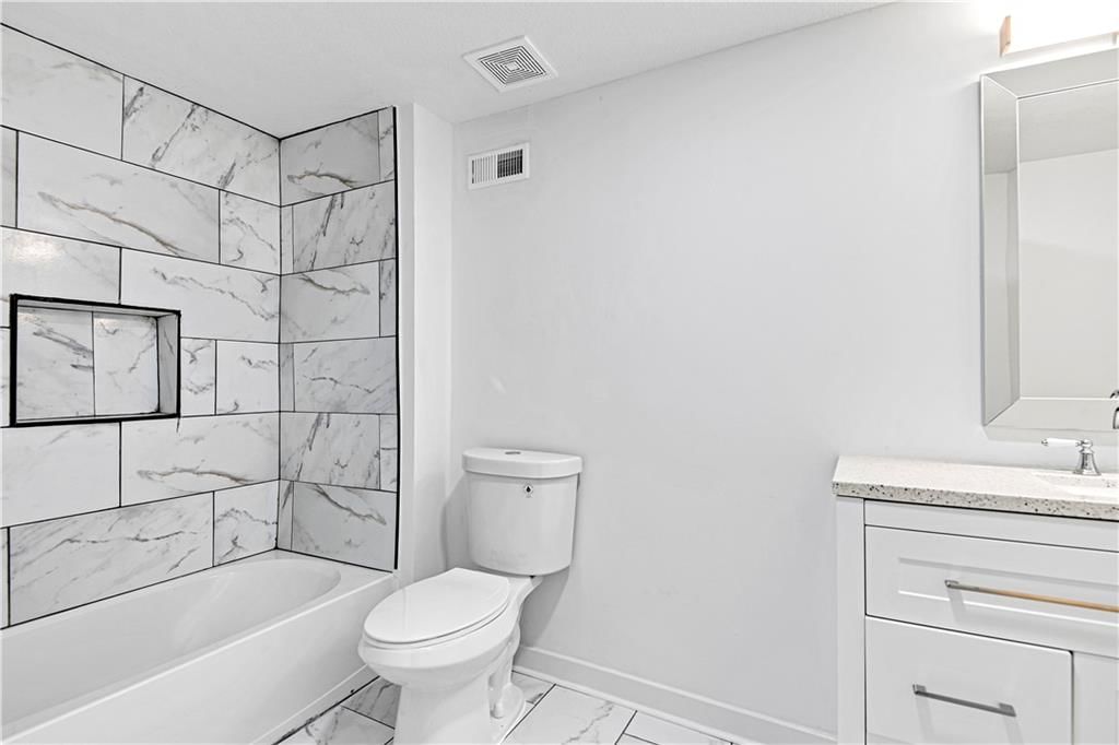 3094 N 18th Street — photo 12