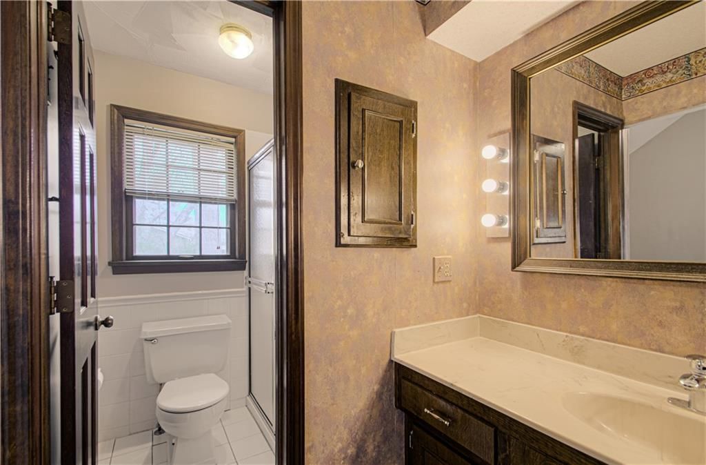 11912 Charlotte Street — photo 16