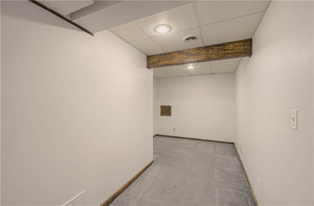 11912 Charlotte Street — photo 29
