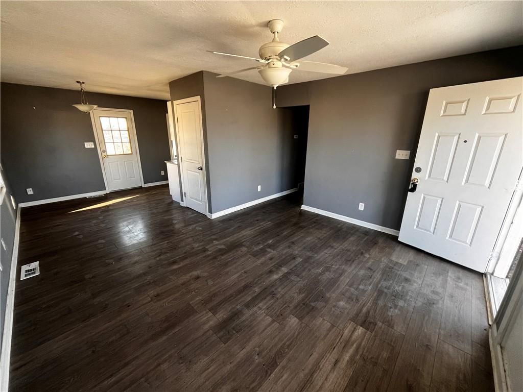 7501 E 49th Terrace — photo 7