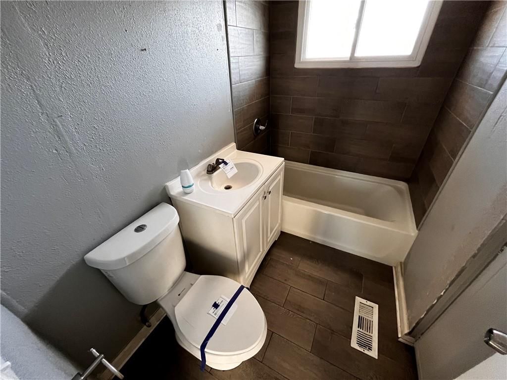 7501 E 49th Terrace — photo 16