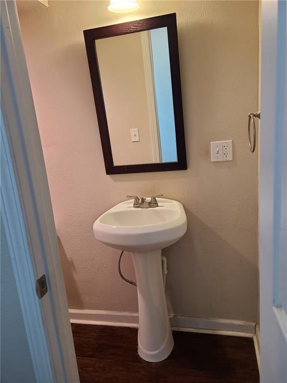 4410 NORLEDGE Avenue — photo 16