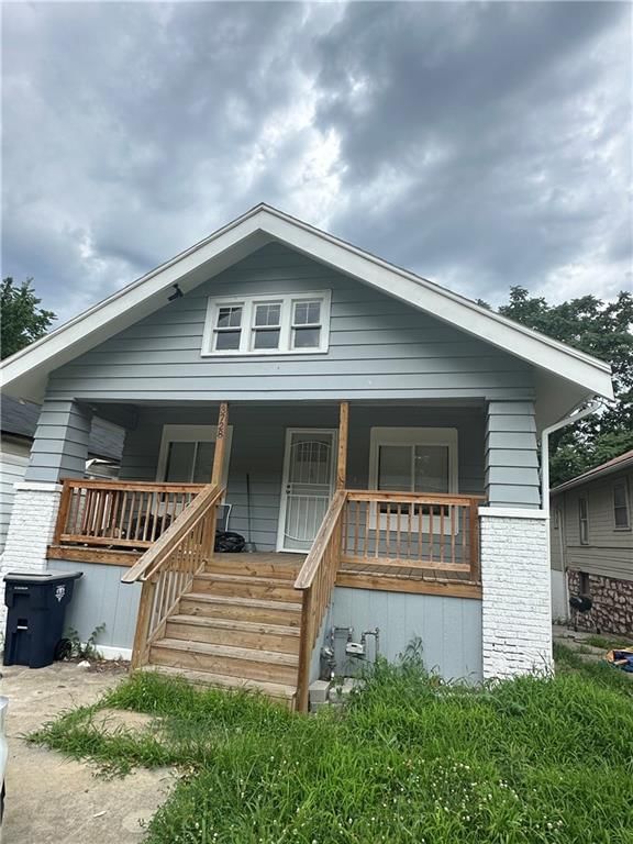 3728 S Benton Avenue — photo 1