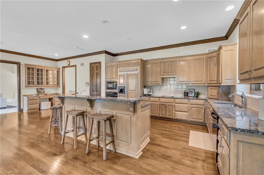 2135 W 116th Street — photo 10