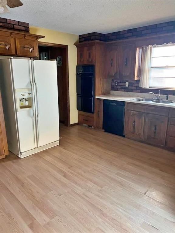 611 N Walnut Street — photo 6