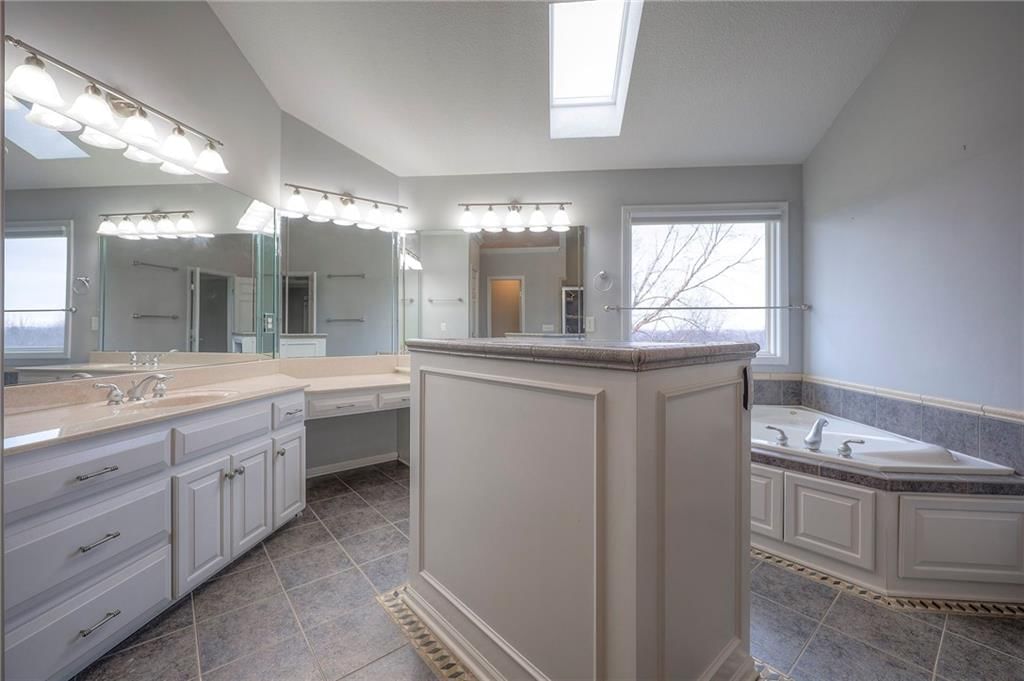 12615 Oak Lane Circle — photo 29