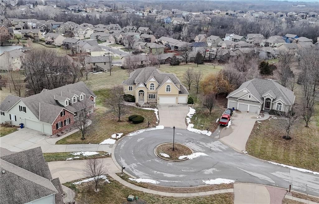 12615 Oak Lane Circle — photo 48