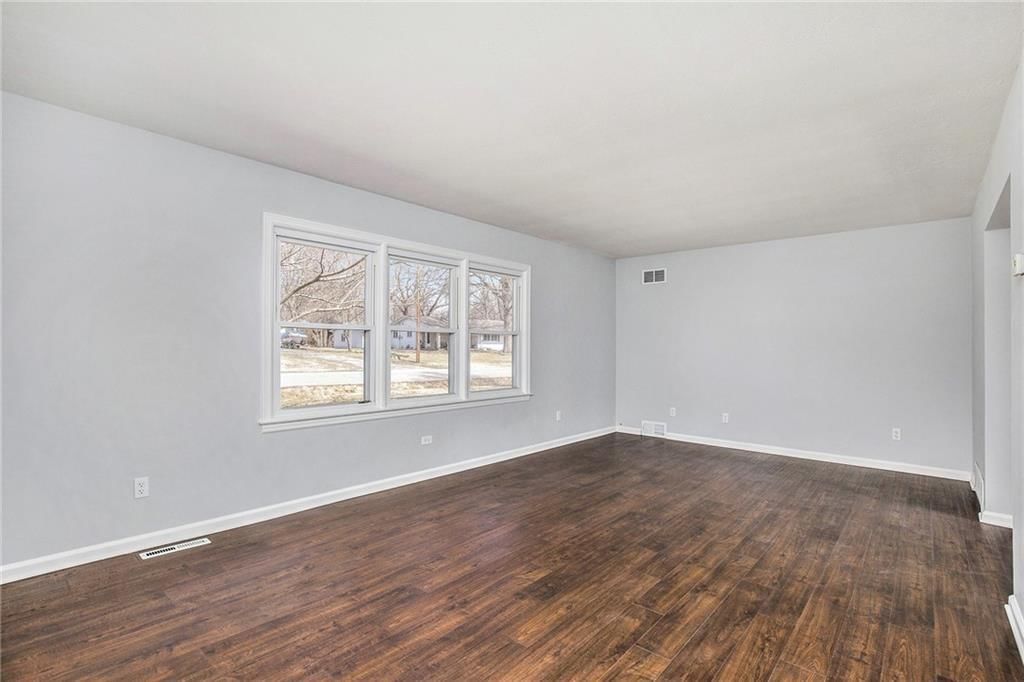 10315 E 70Th Terrace — photo 4