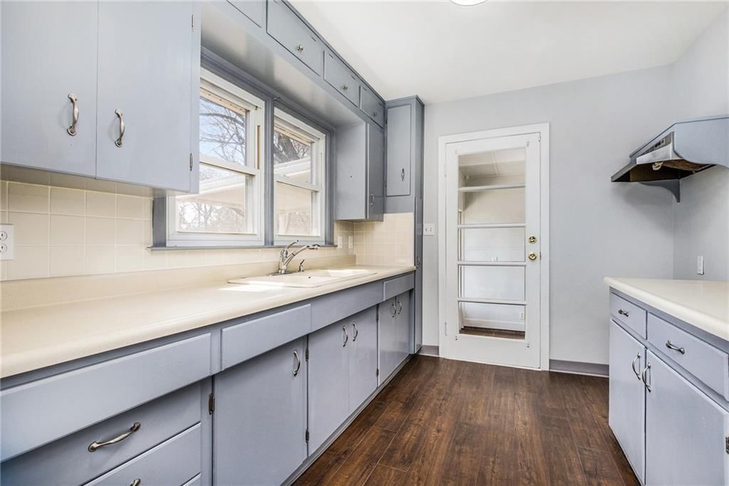 10315 E 70Th Terrace — photo 5
