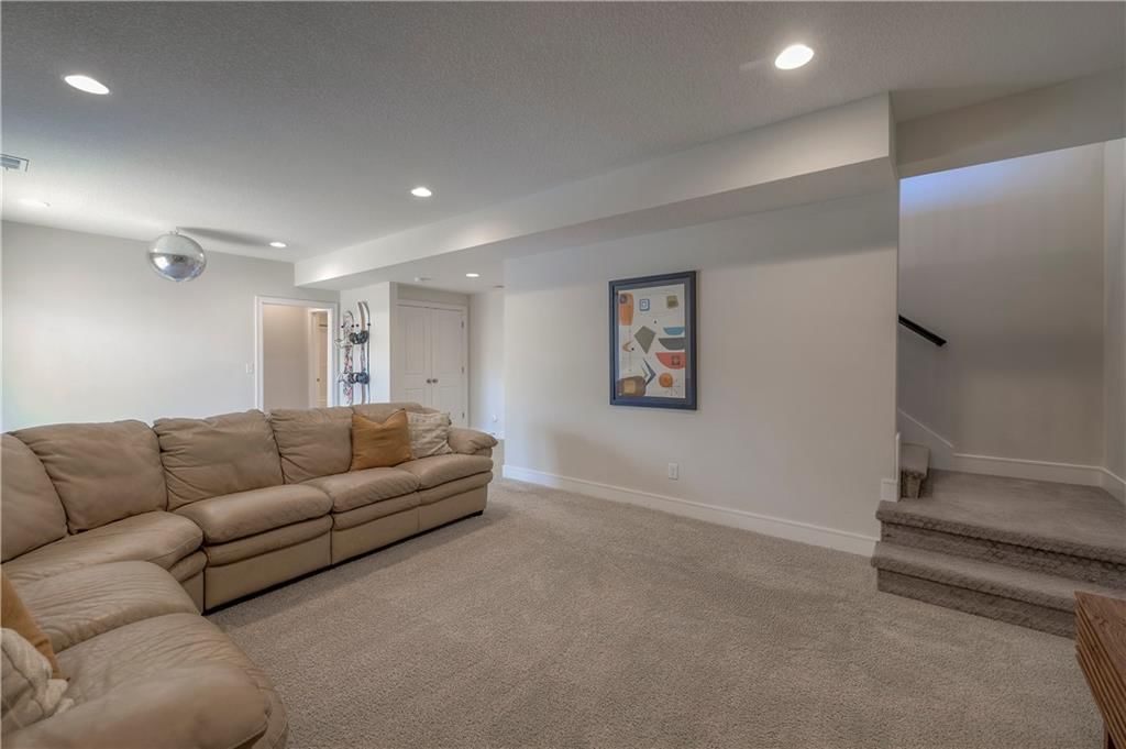 1113 SW Whitby Drive — photo 32