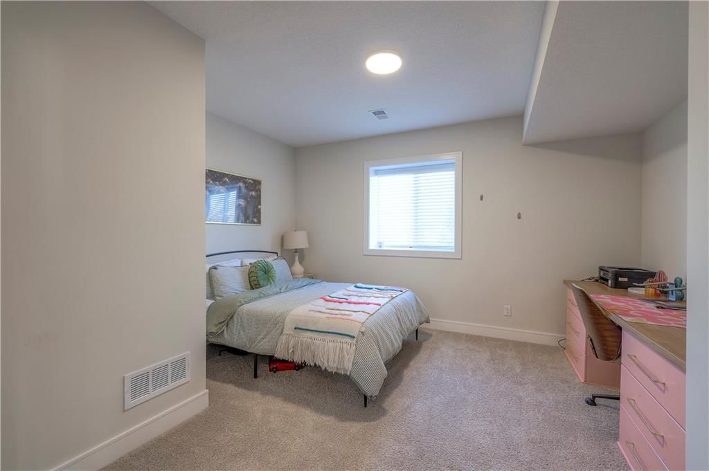 1113 SW Whitby Drive — photo 38