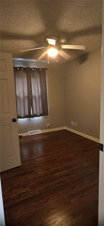 7005 N Baltimore Avenue — photo 44