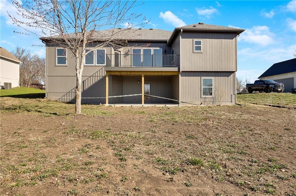 1512 Country Club Drive — photo 35