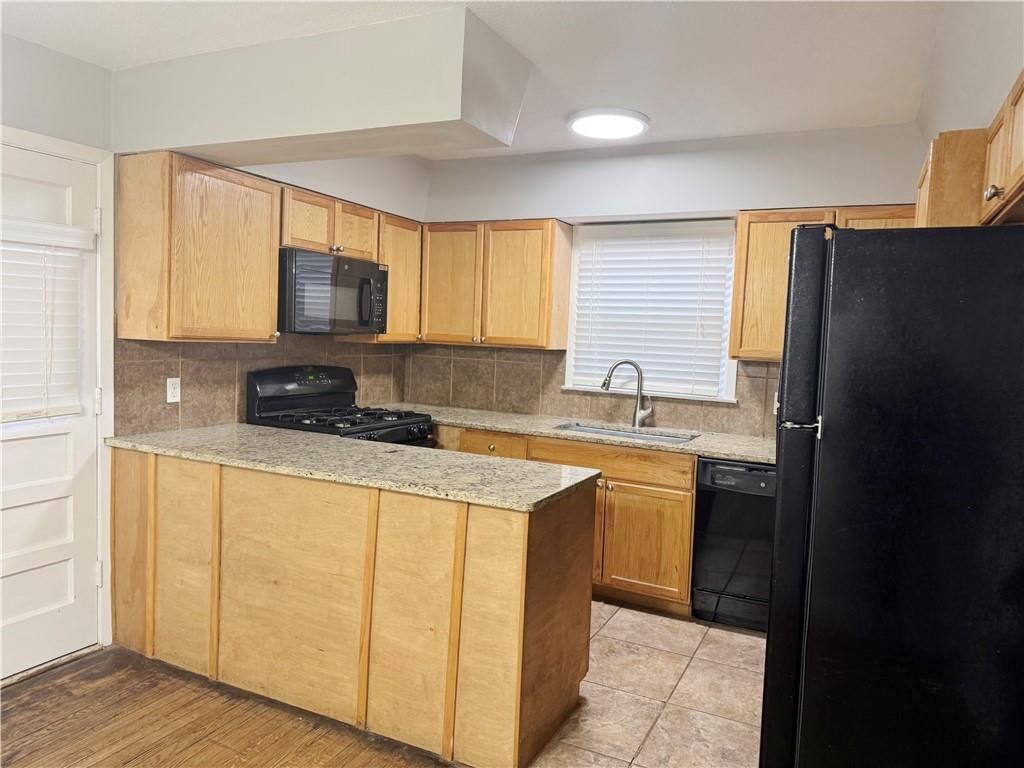 8618 E 32nd Street — photo 5