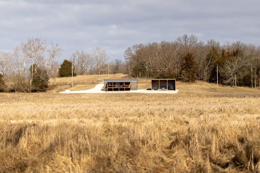 000 SE J Highway — photo 30