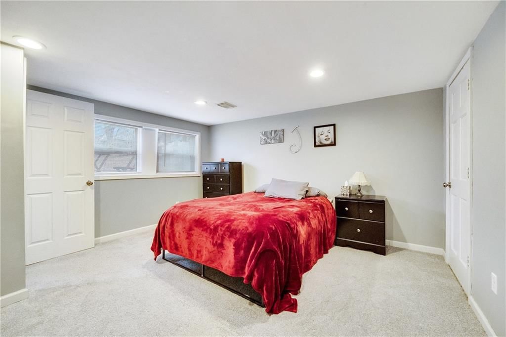 6718 N Liberty Street — photo 19