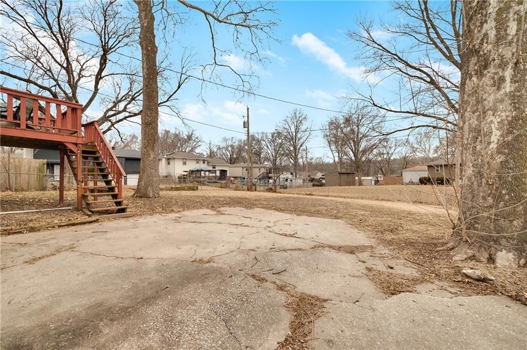 6718 N Liberty Street — photo 25