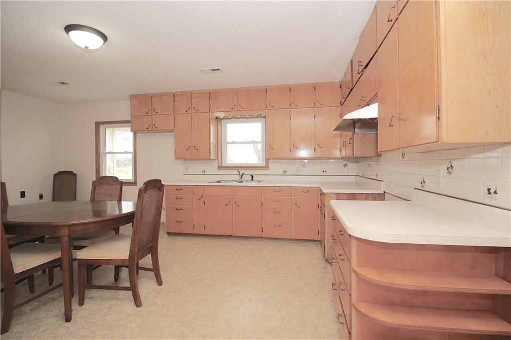 16702 S 59 Highway — photo 14