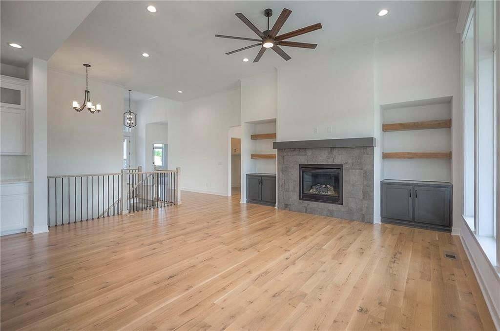 9000 N Clarion Avenue — photo 10