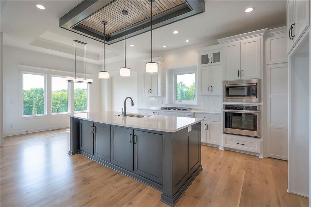 9000 N Clarion Avenue — photo 14
