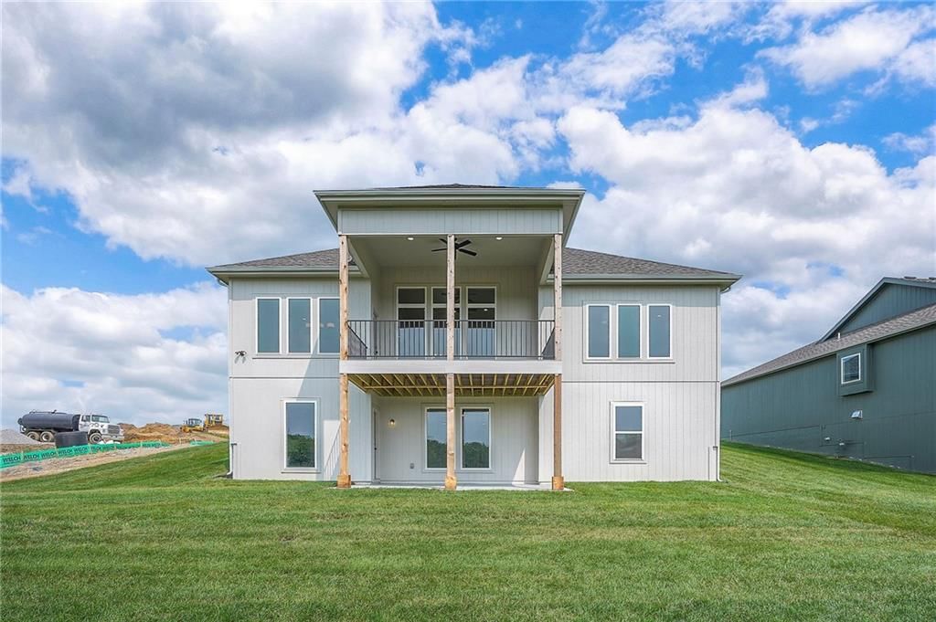 9000 N Clarion Avenue — photo 47