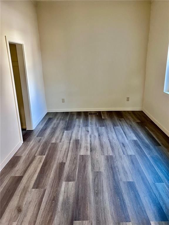 712 W 4th Street — photo 26