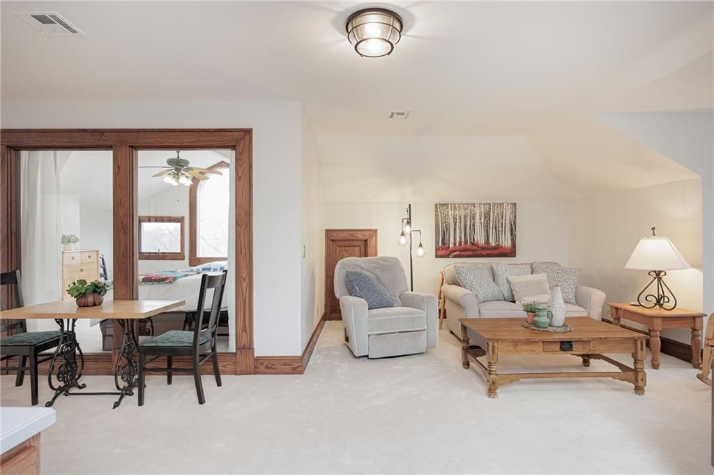 2808 Frederick Avenue — photo 58