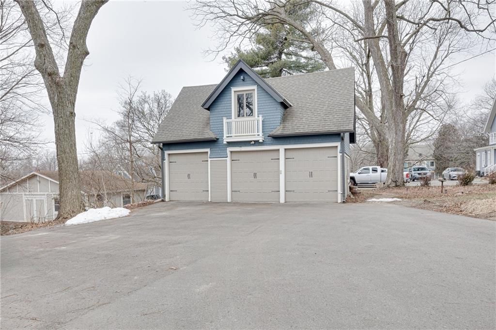 2808 Frederick Avenue — photo 87
