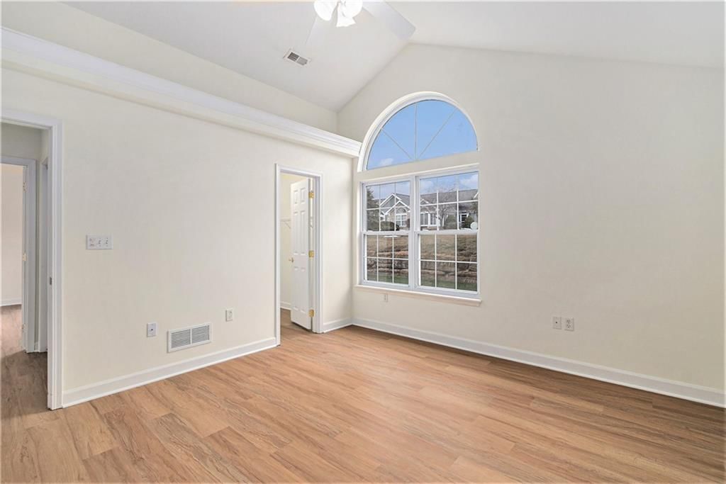 7101 Meadow View Street — photo 9