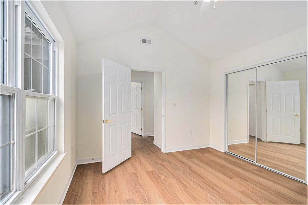7101 Meadow View Street — photo 15