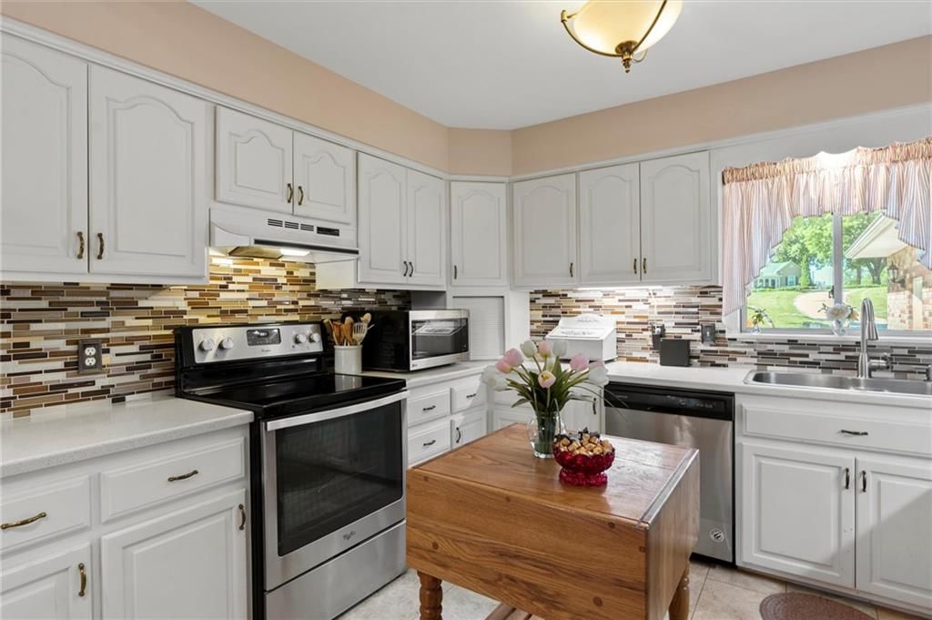 1600 Golf Club Drive — photo 11