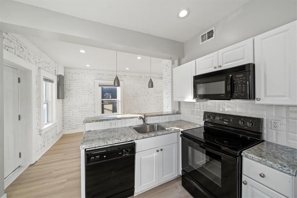 2721 Belleview Avenue — photo 8