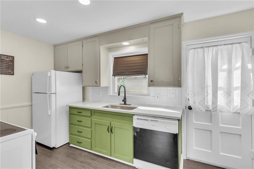 8624 Rainbow Lane — photo 7